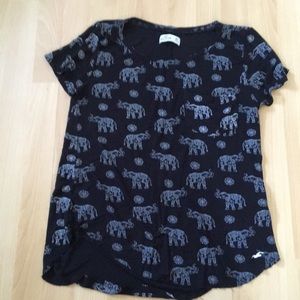 Hollister slouchy tee